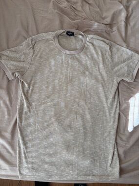 Beige Ribbed Short-Sleeve Men’s Shirt